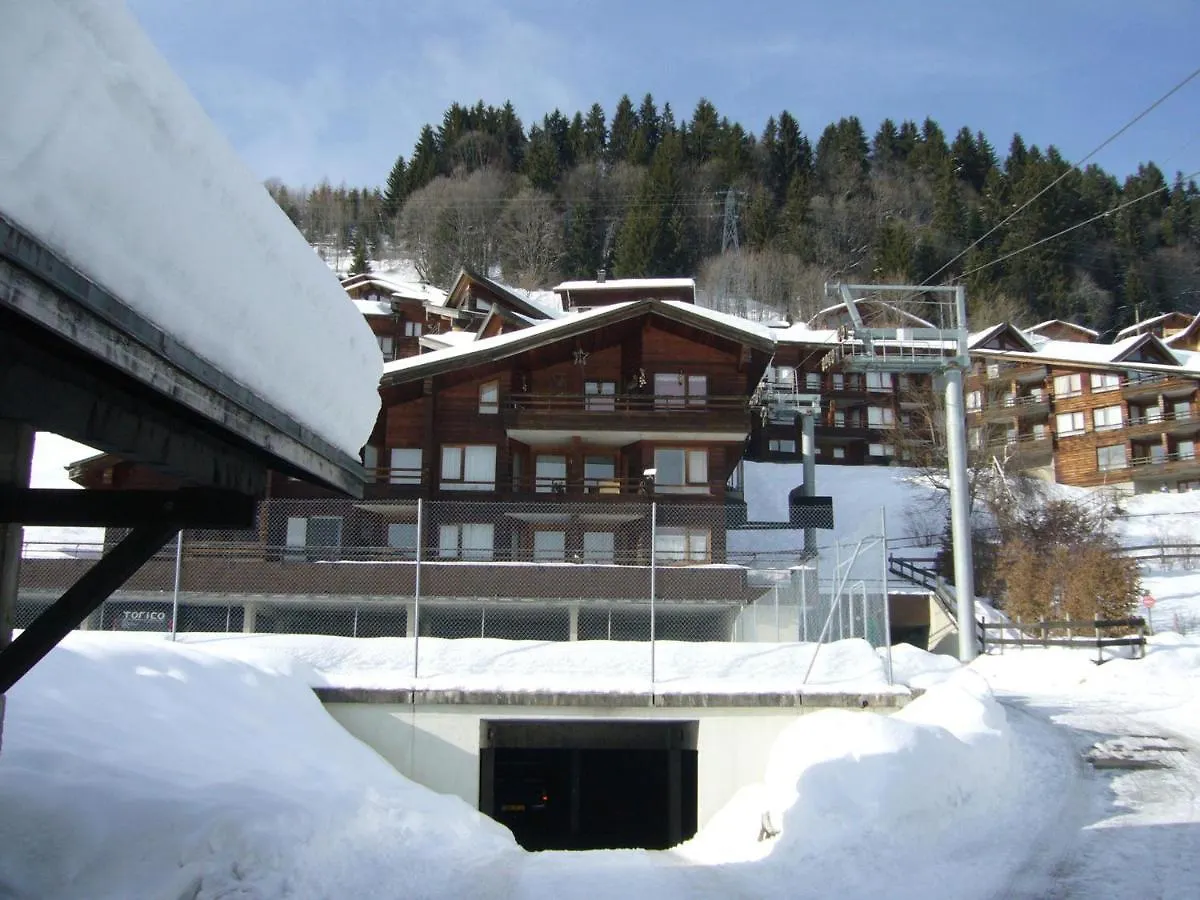 Les Gets - Appartement Renove 3 Etoiles, Face Aux Pistes, Balcon Et Parking - Fr-1-623-294 0*, Les Gets